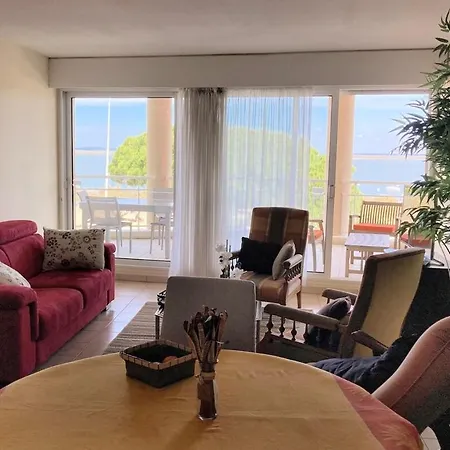 T3 Vue Grande Terrasse Апартаменты