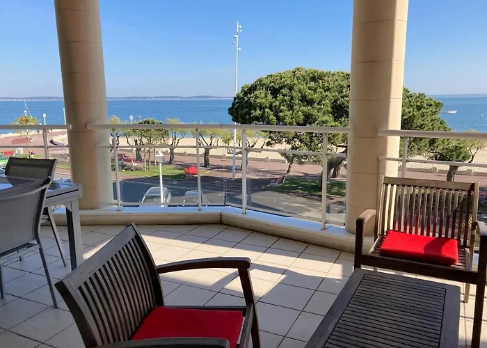 T3 Vue Grande Terrasse Appartement *