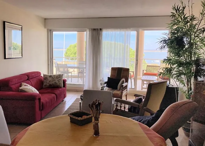 T3 Vue Grande Terrasse Lägenhet